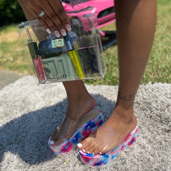 Platform sandal - Picture 1 of 2